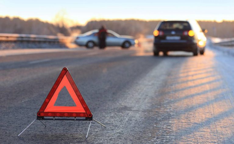 Вчера в ДТП пострадали 12 человек