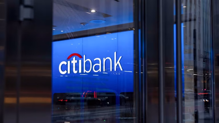 Невероятный сбой в Citibank: клиенту зачислили $81 триллион – чем это закончилось?