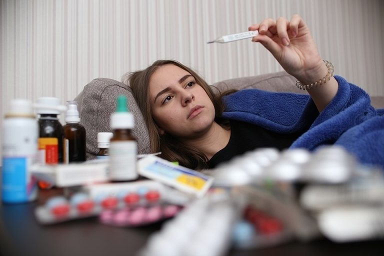 Тенденции опасны и пугающи: в Латвии растёт количество больничных листов