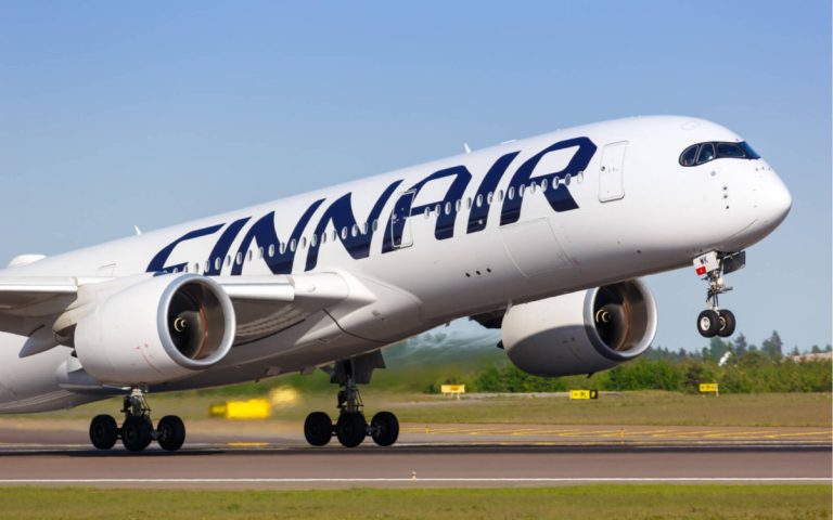 Забастовка в аэропорту Хельсинки: Finnair отменяет десятки рейсов