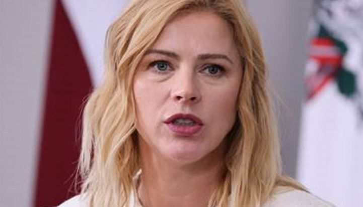 Силиня: нельзя исключить возможность отправки вооруженных сил Латвии с миротворческой миссией в Украину