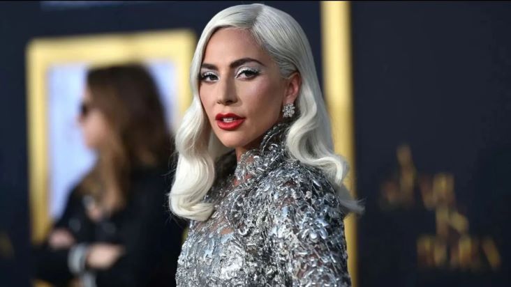Леди Гага запустила собственную радиостанцию GAGA RADIO