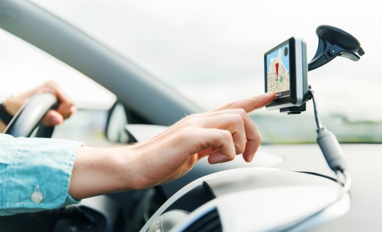 Один из континентов сместился настолько далеко, что координаты GPS стали недействительными.