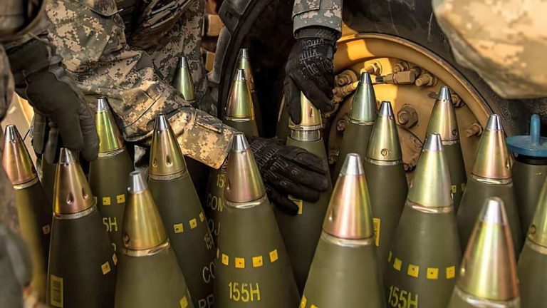 Зафиксирован рекордный со времен холодной войны скачок военных расходов. Cчёт на триллионы