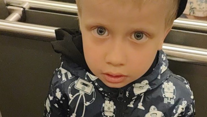 «Зеленая лампа»: на оплату лечения 7-летнего Вани Бойцова не хватает 680 евро