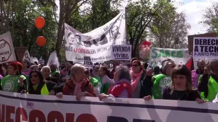 В 50 городах Испании одновременно прошли демонстрации против кризиса жилья