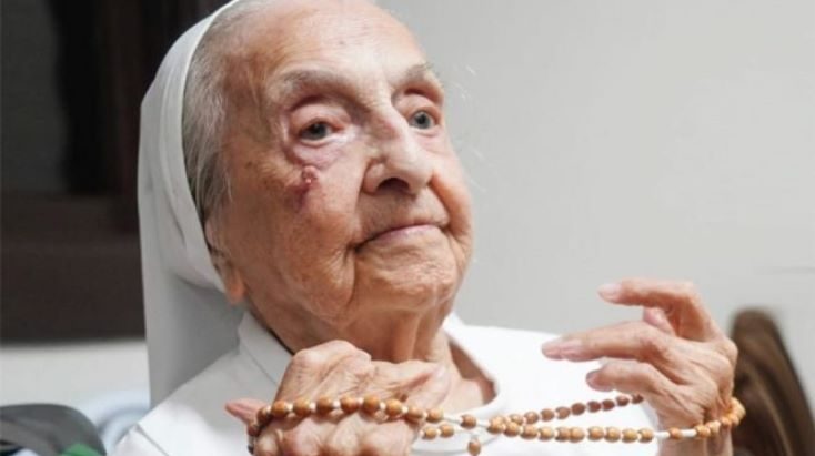 В Бразилии умерла старейшая женщина в мире: ей было 116 лет и 326 дней