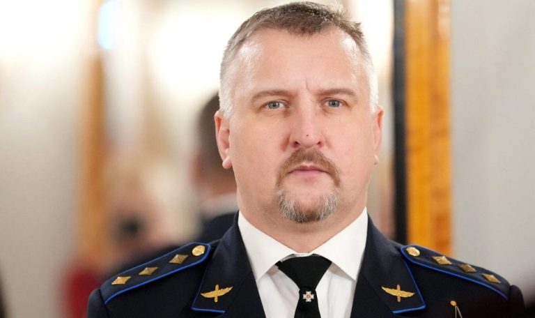 Полковника НВС за вождение в пьяном виде приговорили к 1 году и 2  месяцам пробационного надзора