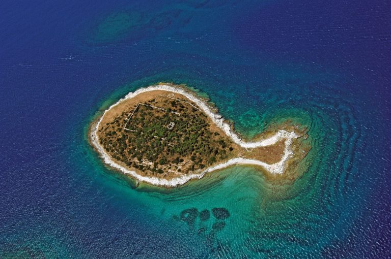 20 невероятных находок Google Earth, которые взорвут ваш мозг