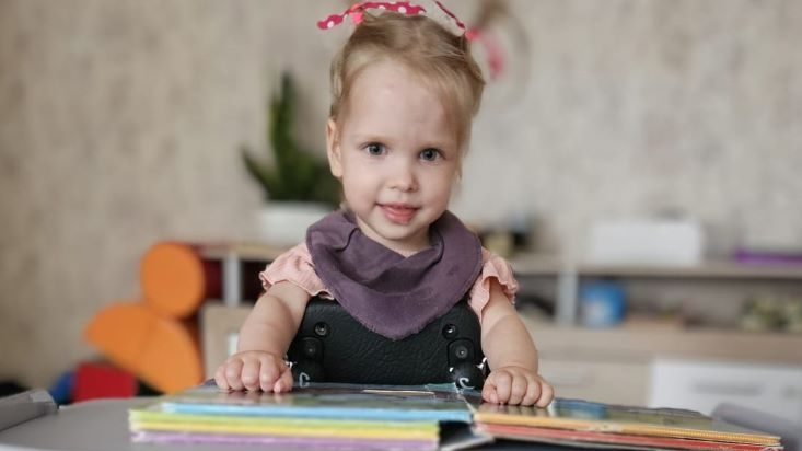 «Зеленая лампа»: для 3-летней Клеры полностью собрана нужная сумма