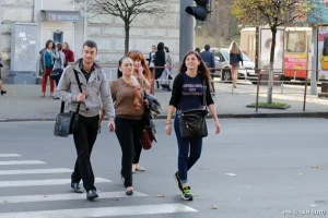 Почему в Латвии электричество может стать самым дорогим в Балтии