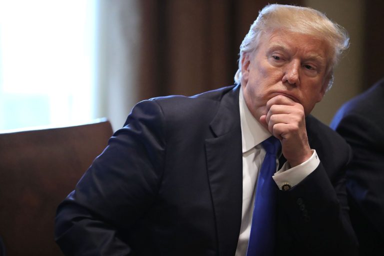 Трамп досрочно покинул саммит G7 из-за событий на Ближнем Востоке