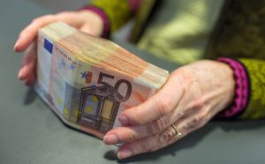 Краслава везучая: кто-то стал богаче на 346 тысяч