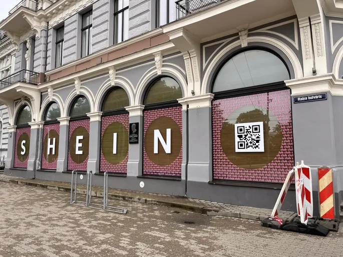 Shein Club испарился из соцсетей, а магазин в Риге — под вопросом