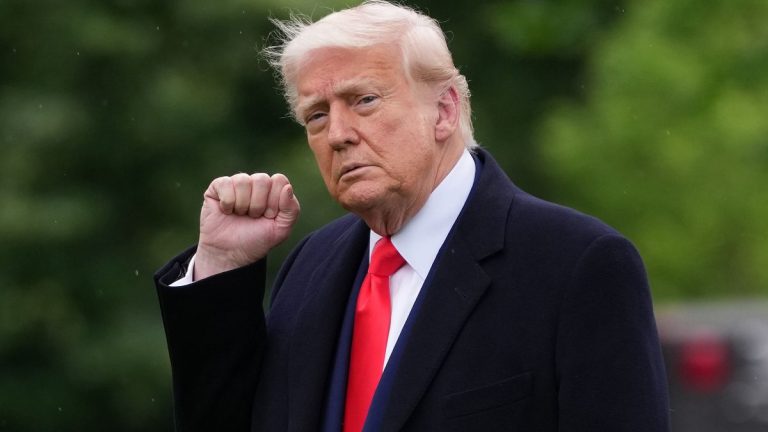Трамп запретил въезд в США гражданам 12 стран
