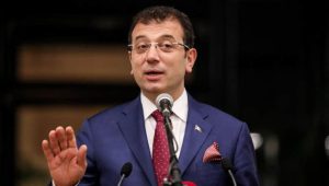 «Я — не Жан-Мишель»: Брижит Макрон подаёт в суд на распространителей слухов о смене пола