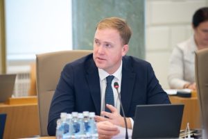 Обнародаваны затраты Силини и её команды на зарубежные командировки