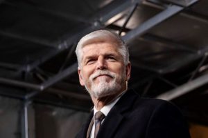 ЕС угрожает Грузии отменой безвизового режима из-за политического курса
