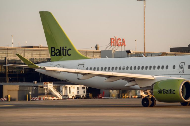 airBaltic нужна Латвии для связей, а не для доходов - экономист