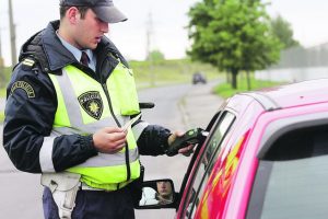 Истребитель ВВС Бангладеш рухнул на школу: десятки погибших и более сотни ранены