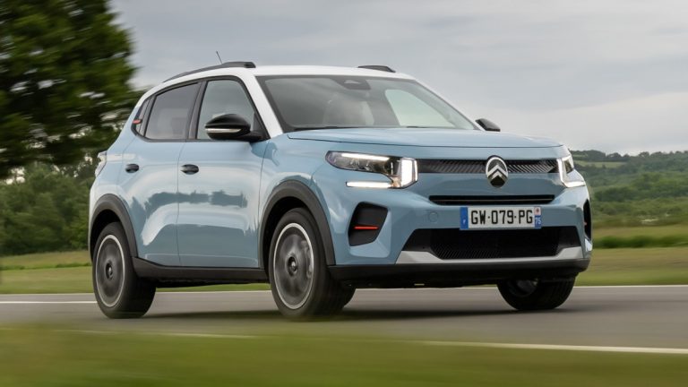 Владельцам Citroën в Латвии: срочно в сервис из-за дефекта подушек безопасности