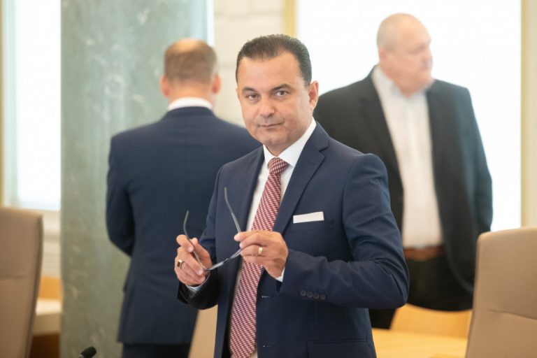 Абу Мери: На здравоохранение не хватает 650 млн евро, чтобы быть на уровне Литвы