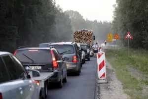 Мать и бабушку погибшего в Резекне ребенка привлекут к уголовной ответственности