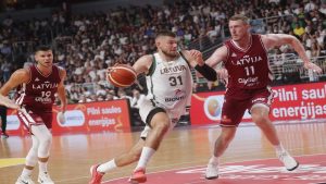 Граудиня и Самойлова вышли в четвертьфинал чемпионата Европы