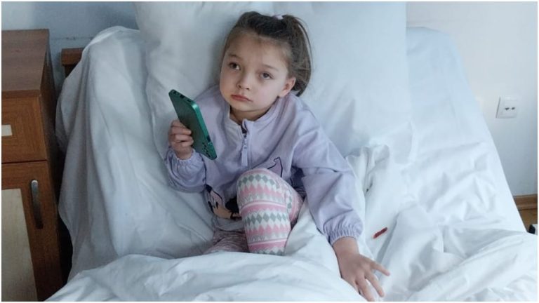 6-летней Катрине из поселка Стивери нужна помощь на оплату трансплантации стволовых клеток