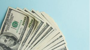 Гороскоп Тамары Глобы на сентябрь 2025: три знака, которым повезёт в деньгах и любви