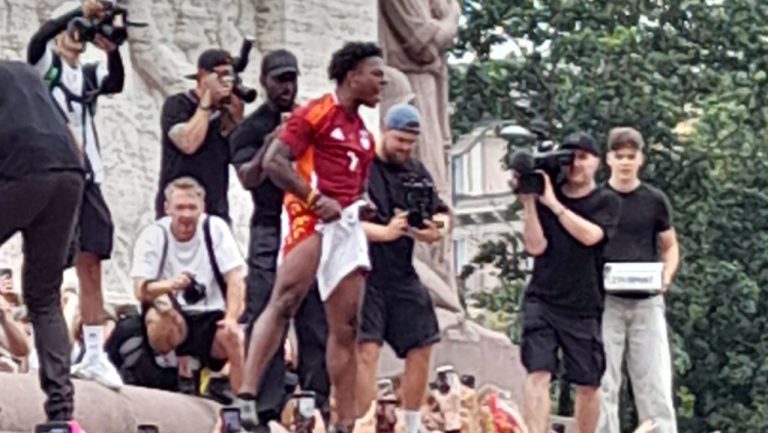 Около 6 млн евро потрачено за пять лет на формирование имиджа государства