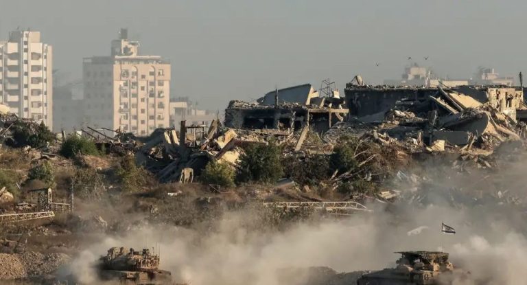 Израиль объявил Газу зоной боевых действий и отменил гуманитарные паузы