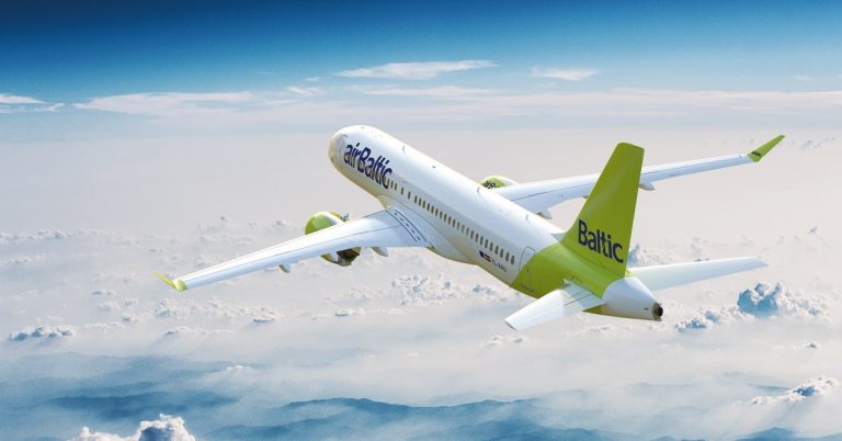 Неопознанный объект в небе над Вильнюсом: рейс airBaltic экстренно перенаправили в Ригу