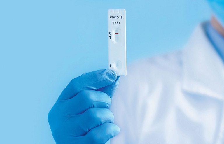 В Латвии растёт число случаев COVID-19: за неделю умерли пять пациентов