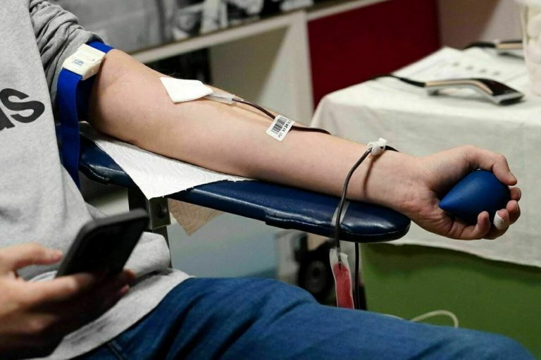 Призыв Донорского центра: срочно нужны доноры крови 0- и A+