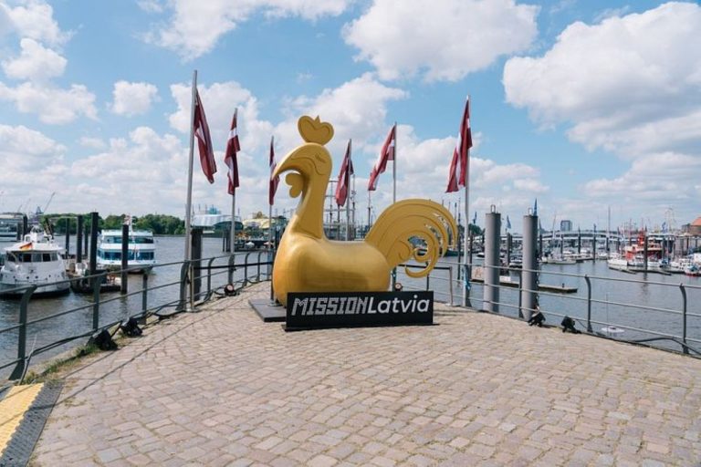 Крупнейшая торговая миссия Латвии: Валайнис, Силиня и 180 предпринимателей едут в Гамбург