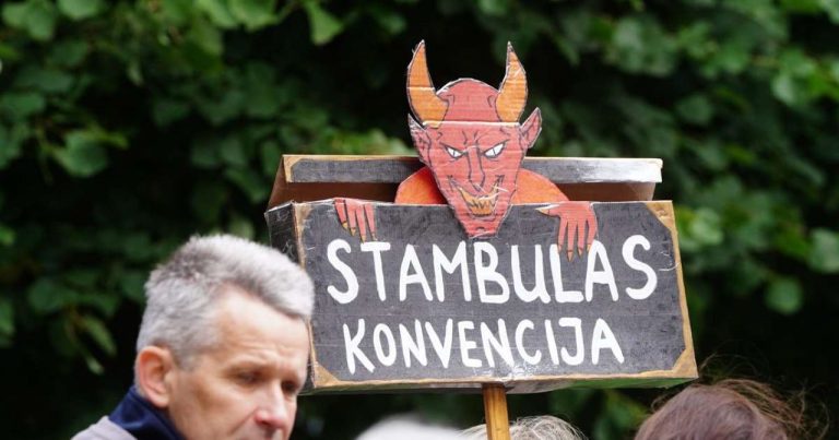 Сейм Латвии вновь обсуждает Стамбульскую конвенцию: ZZS предлагает выйти из соглашения