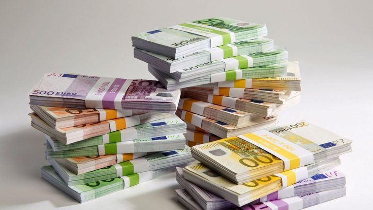 Латвия одолжила 1,25 млрд евро на международных финансовых рынках