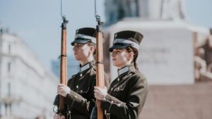 Певица Дарья Чеботарева на своем концерте собрала почти 2 тысячи евро на лечение 6-летней Аманды