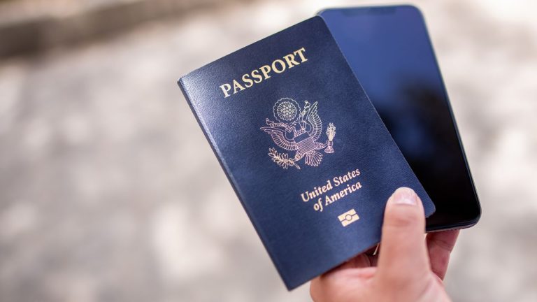 США планируют отказаться от гражданства по праву рождения