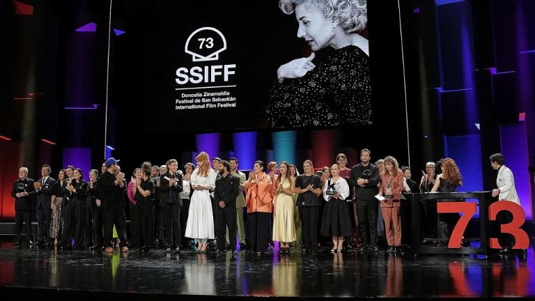 Триумф Испании: «Золотую раковину» в Сан-Себастьяне завоевал фильм атеистки о вере