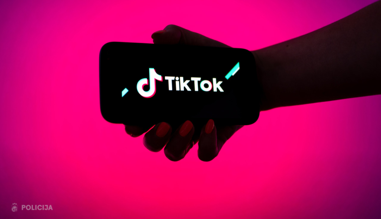 TikTok-блогера в Риге арестовали за вандализм и попытку кражи