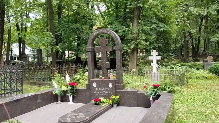 В Латвии создадут общий регламент для кладбищ: от реестра захоронений до ухода за могилами