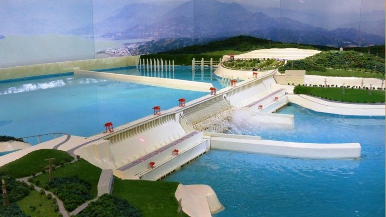 Заявление NASA: плотина Трёх ущелий в Китае сместила ось Земли и укоротила сутки