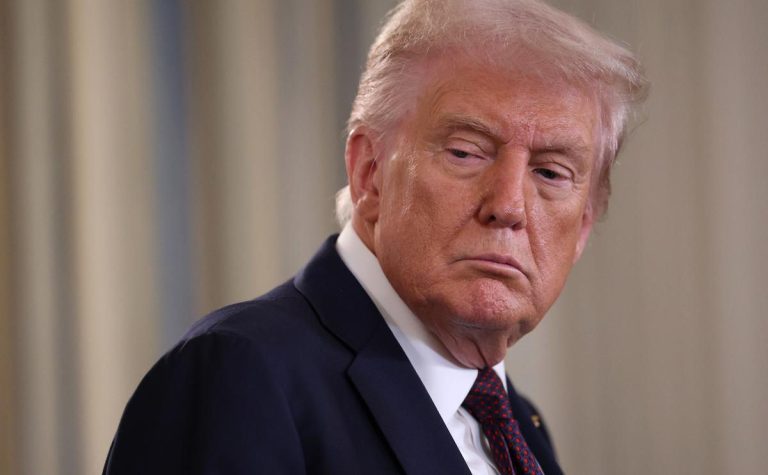 Трамп пригрозил пошлинами Норвегии, если не получит Нобелевскую премию