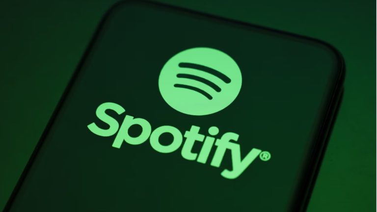 В США набирает силу движение «Death to Spotify»: почему музыканты призывают к бойкоту платформы