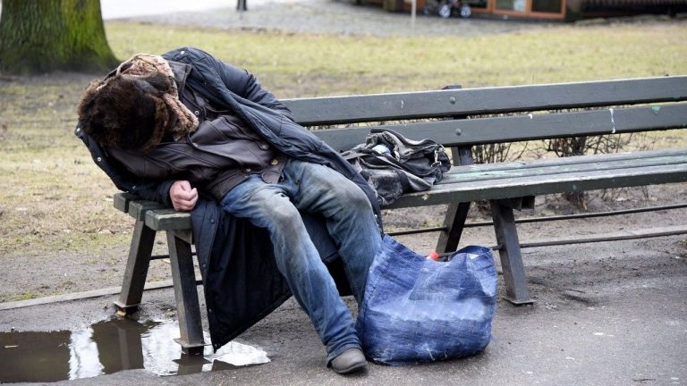 В 35 странах Евросоюза одновременно пересчитают бездомных - проект ЕС