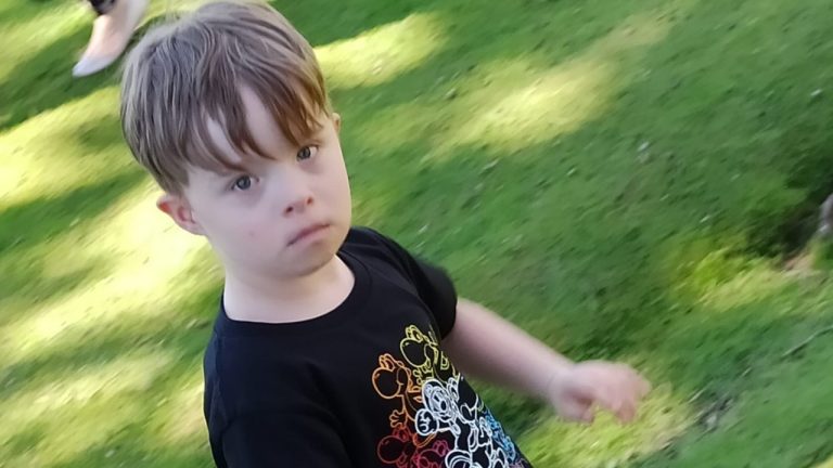 «Зеленая лампа»: 12-летнему Патрику Орленко нужна помощь, сейчас не хватает 600 евро