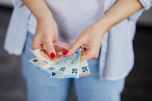 Северный ветер и кратковременные осадки будут сопровождать латвийцев во вторник