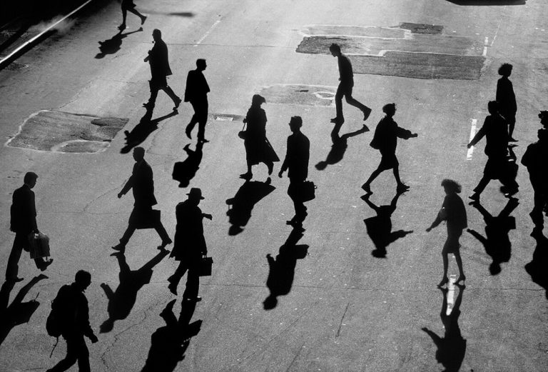 📷 Прогулка по прошлому: маршрут из редких исторических фотографий